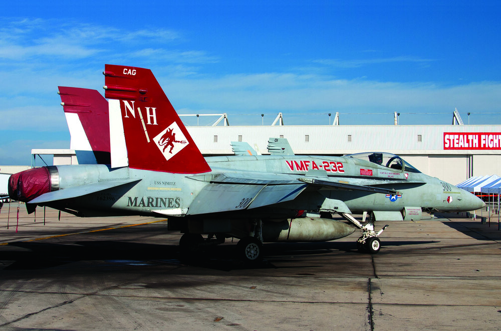 F/A-18A+VMFA-232 R.D.1:32