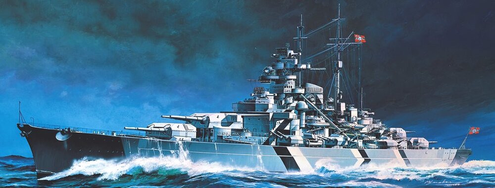1/800 TIRPITZ (STATIC)