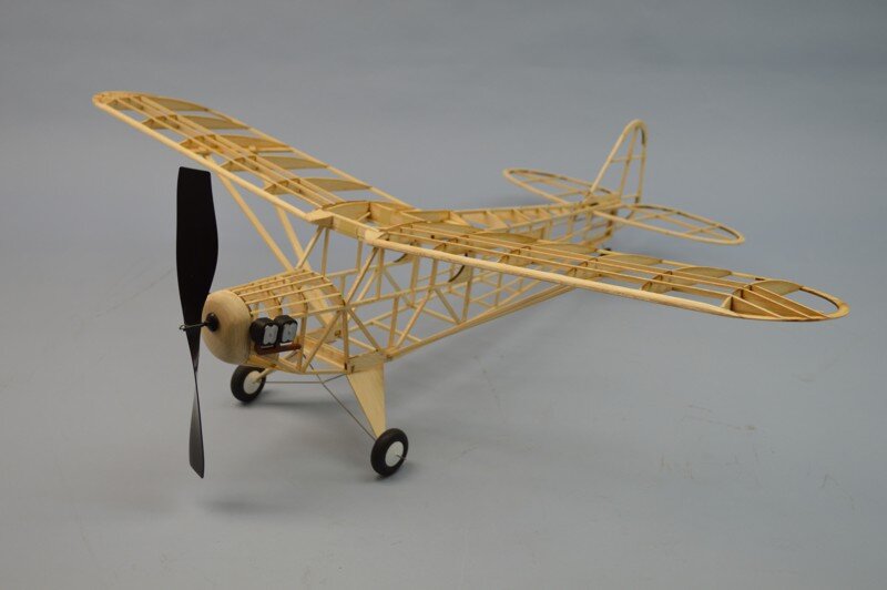 Piper “Clip Wing” CubÂ Â Â 