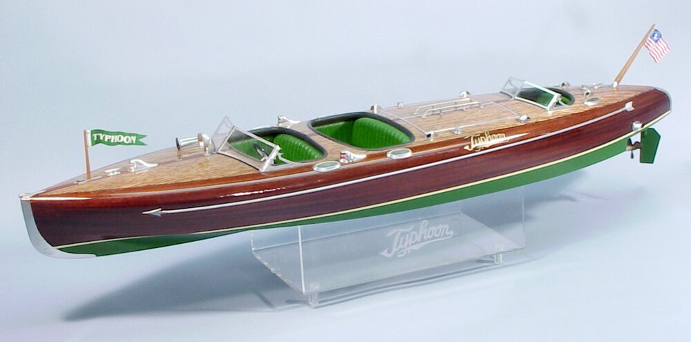 THE TYPHOON 1:10