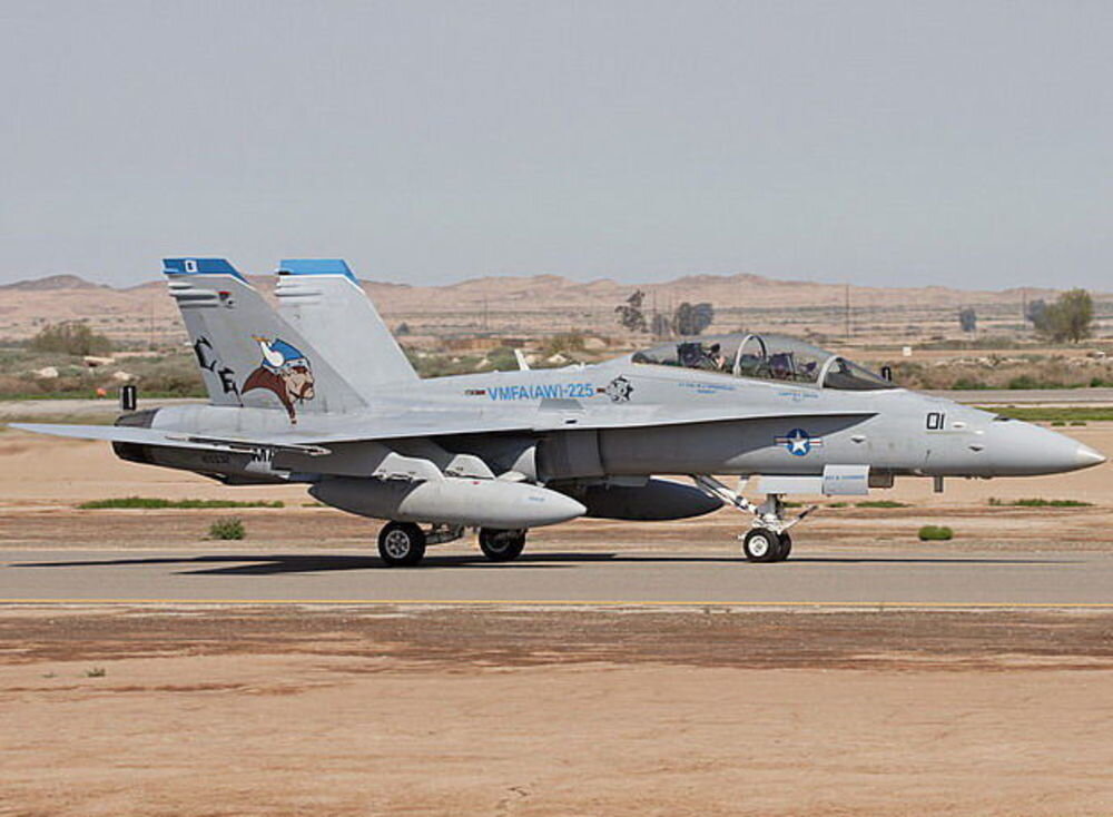 F/A-18D HORNET 1:48