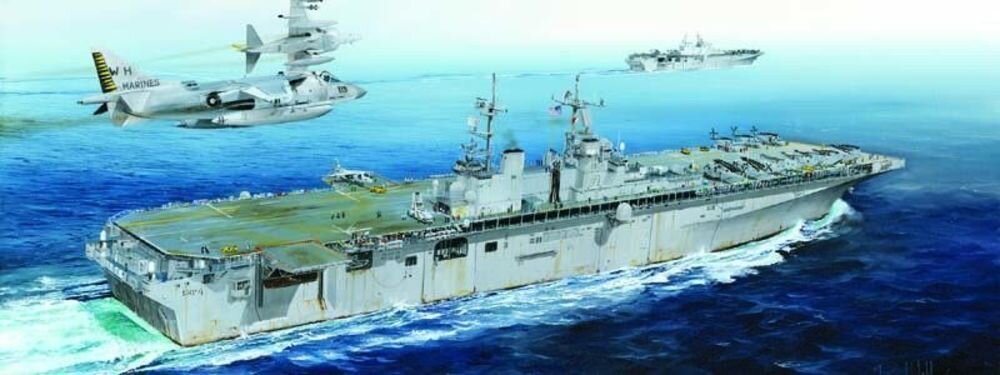 USS BOXER LHD-4 1:700