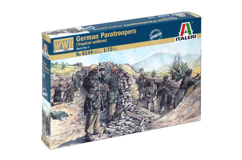 WWII- German paratroopers (tropical uniform)