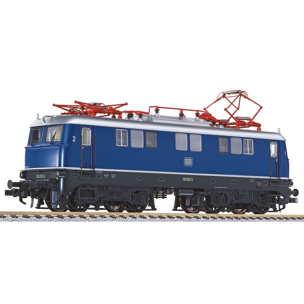 Electric Locomotive Prototype E 110 001-5 DB Ep.IV