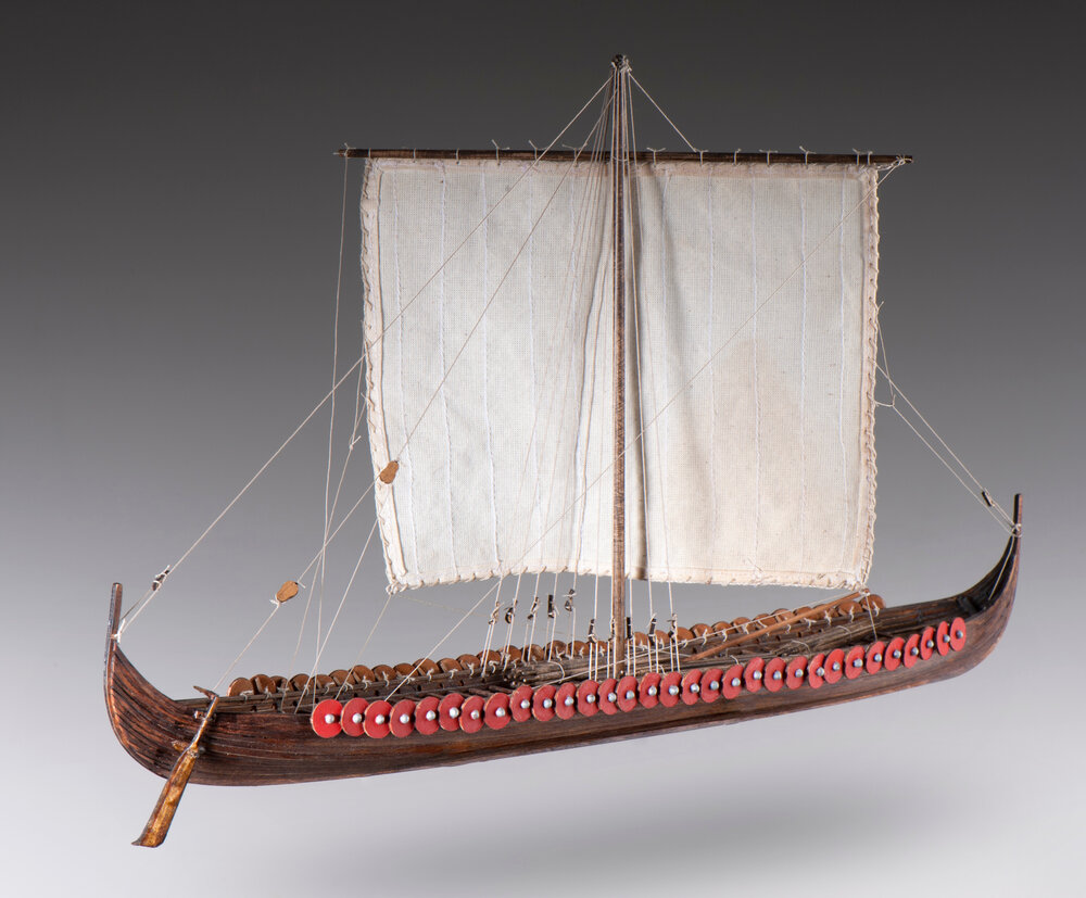 Viking Longship 1/72