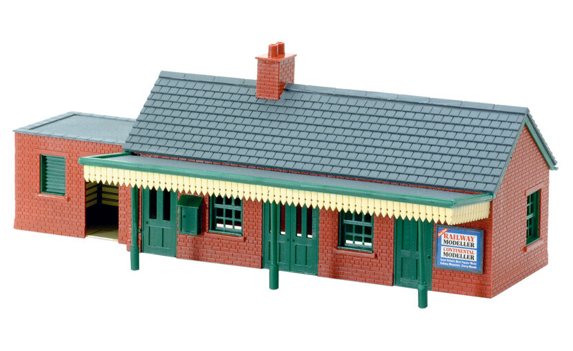 Country Station Building, brick type (1)