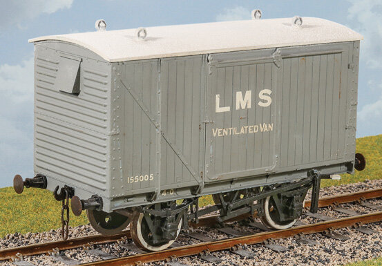 LMS Ventilated Van Corrugated Ends