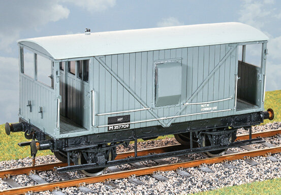 LMS 20 Ton Goods Brake Van (1)