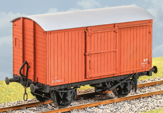 LNER 12 Ton Goods Van (2)