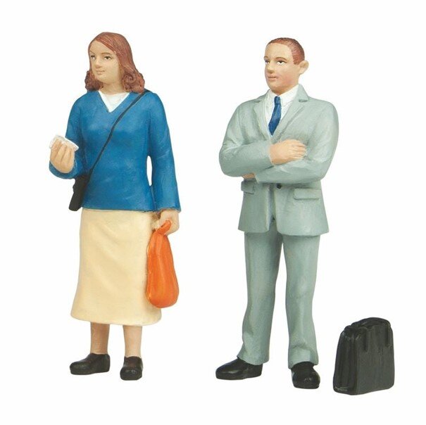 Standing Passengers (1)
