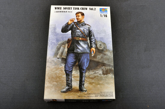 RUSSIAN TANK CREWMAN 1:16 (1)