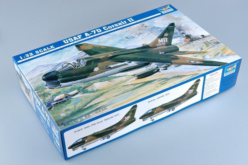 USAF A7D CORSAIR II 1:32
