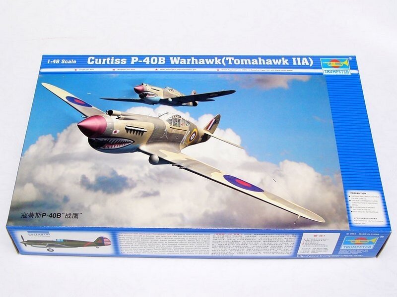 CURTISS P-40B WARHAWK1:48