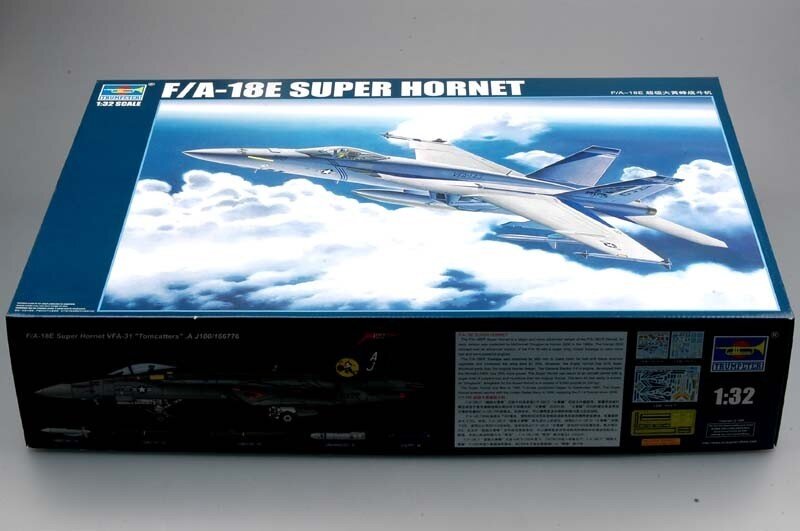 F/A-18E SUPER HORNET 1:32