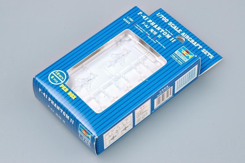 F-4J PHANTOM II 1:700