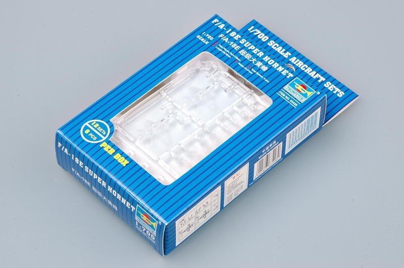 F/A-18E SUPER HORNET1:700