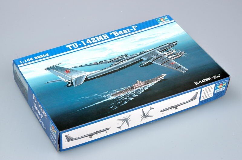 TU-142MR BEAR-J 1:144