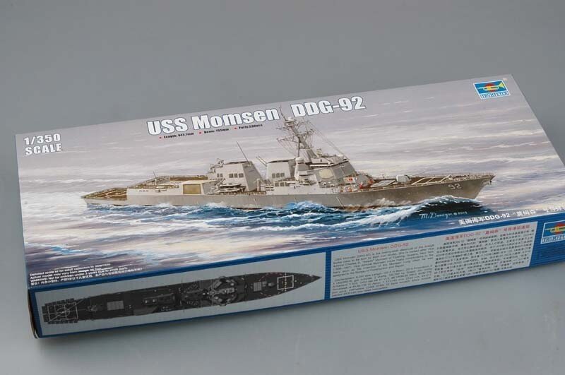 USS MOMSEN DDG-92 1:350