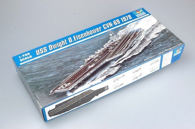 USS CVN-69 EISENHOW.1:700