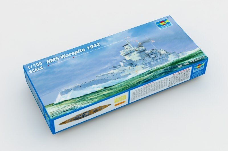 HMS WARSPITE 1942 1:700