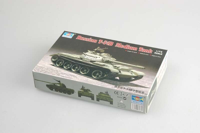 RUSS.T-54B MED.TANK 1:72