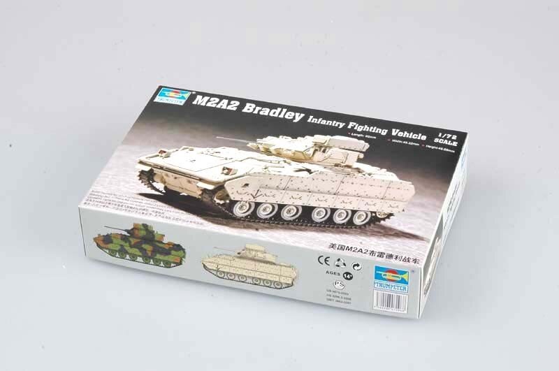 M2A2 BRADLEY 1:72