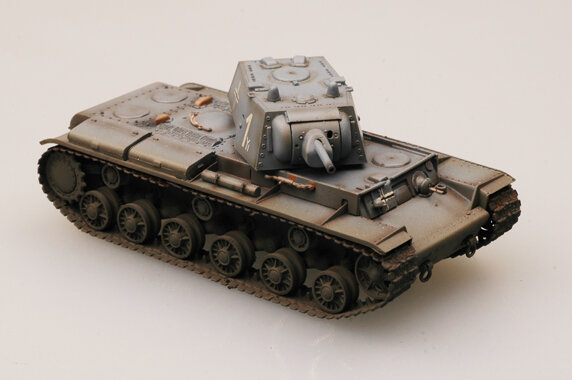 KV-1 MODEL 1941 1:72 (1)